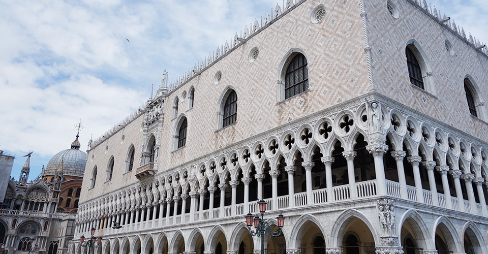 ドゥカーレ宮殿（イメージ）