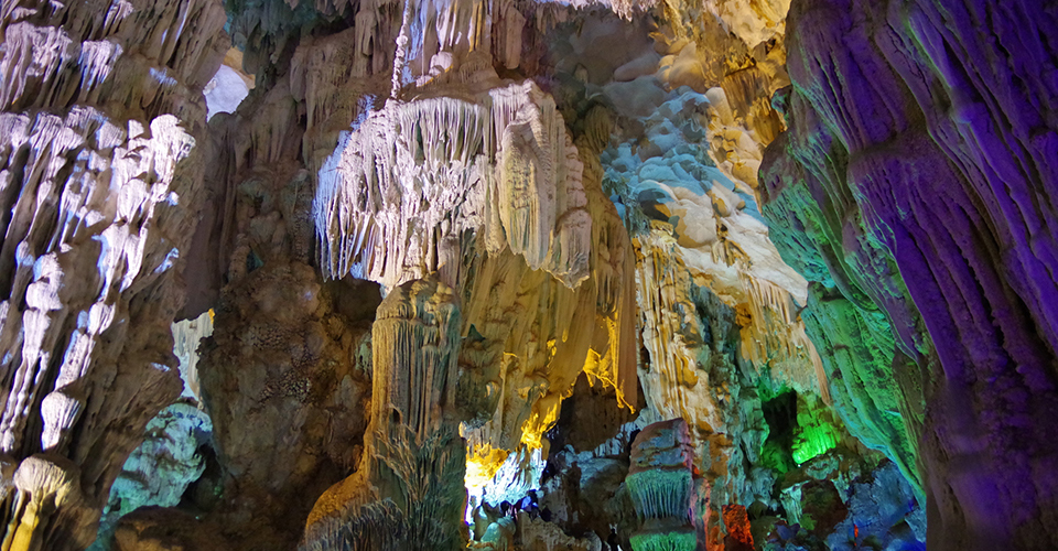 スンソット洞窟（イメージ）