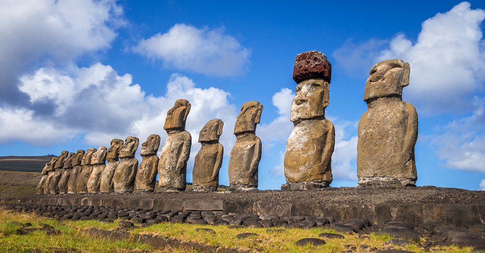 イースター島アフ・トンガリキ（イメージ）