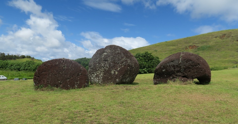 イースター島のプカオの製造工場プナ・パウ（イメージ）