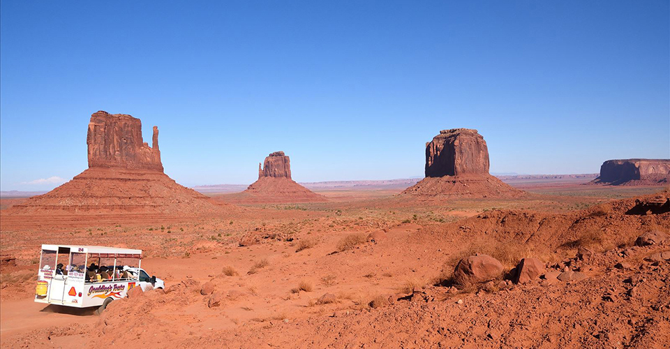 モニュメントバレー（イメージ）　※お客様撮影写真：神奈川県在住・三原章さんの作品
