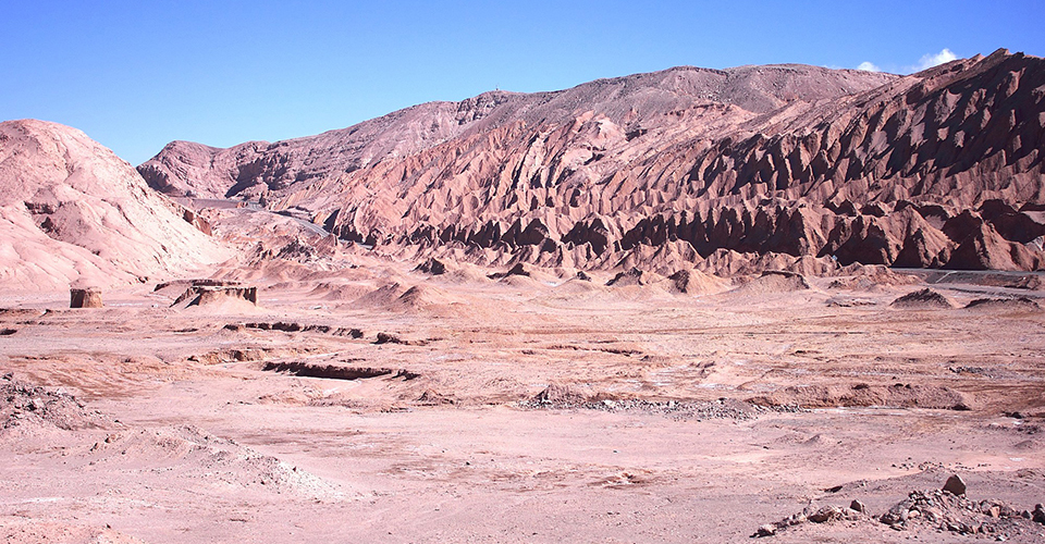 まさに月の世界に迷い込んだかのような景色（イメージ）