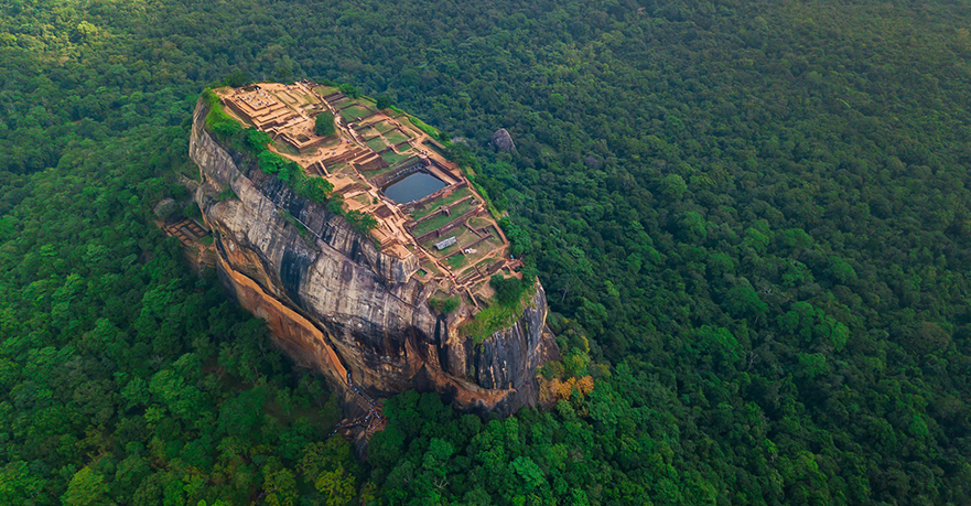 シギリヤロック（空撮・イメージ）