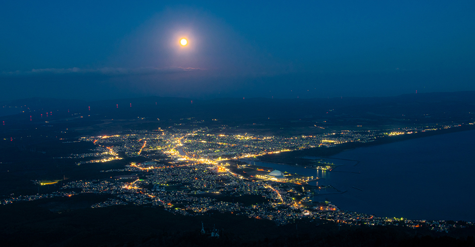 釜臥山展望台から望む夜景（イメージ）