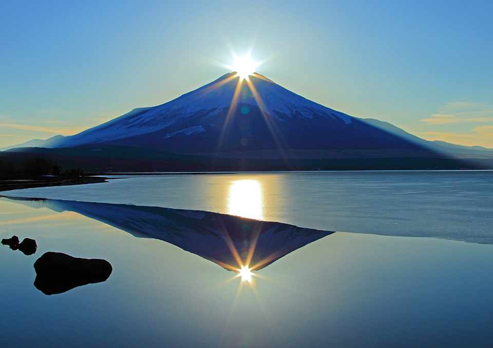 山中湖（イメージ）/「ダブルダイヤモンド富士」東京都の相馬 昭夫さんの作品