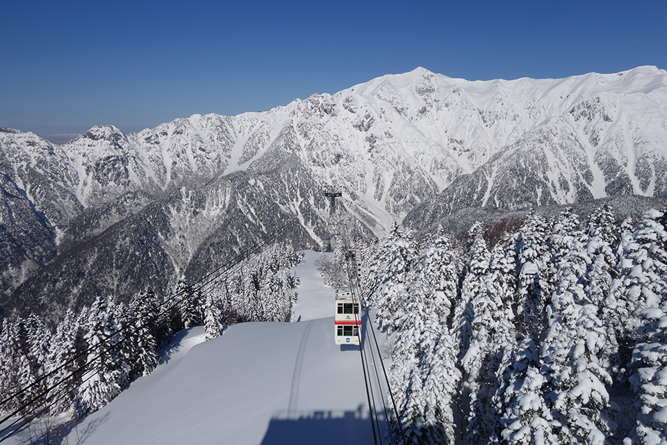 新穂高ロープウェイ（イメージ）/「新穂高」兵庫県の金本 芳朗さんの作品