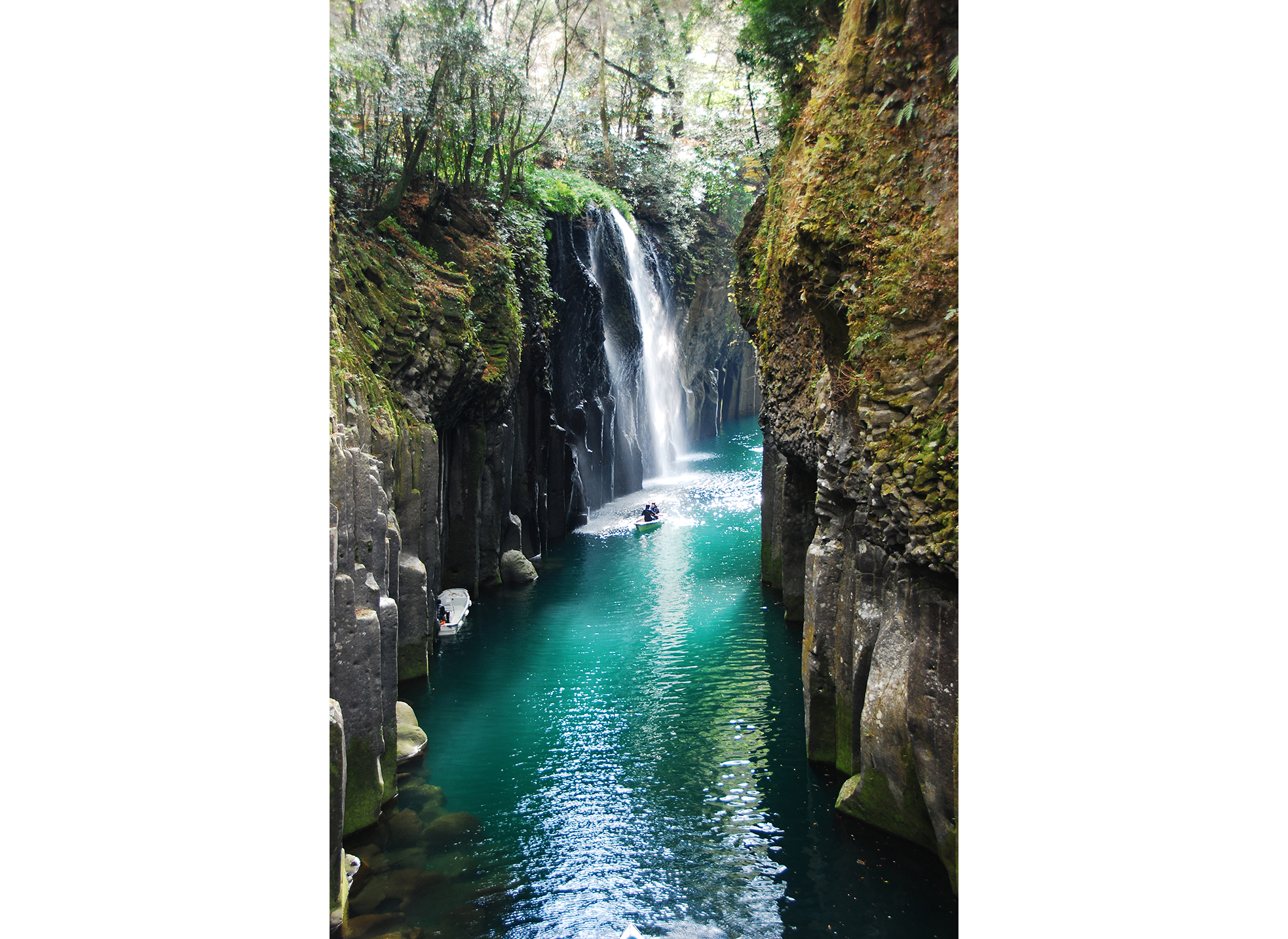 高千穂峡（イメージ）/「エメラルドの滝」千葉県の小川 淡裕さんの作品