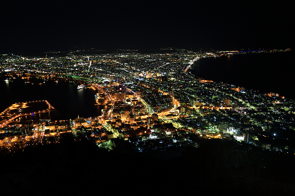 函館山（イメージ）/「１００万ドルの夜景」東京都の秋葉 雅生さんの作品