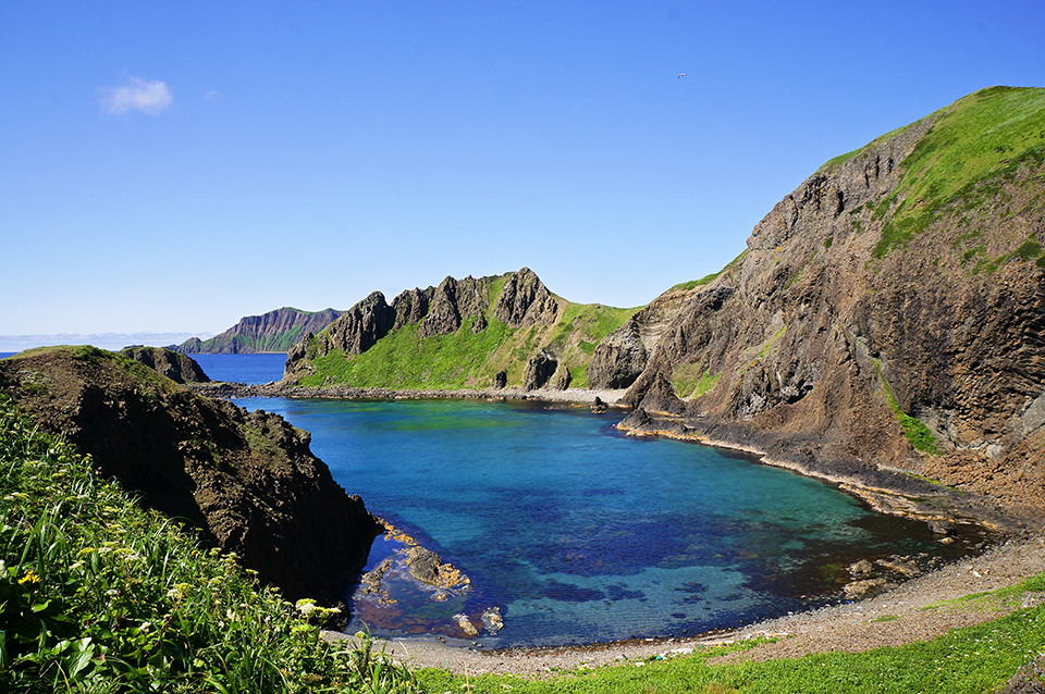 礼文島（イメージ）/「花の浮島礼文澄海岬」神奈川県の来栖 勝男さんの作品