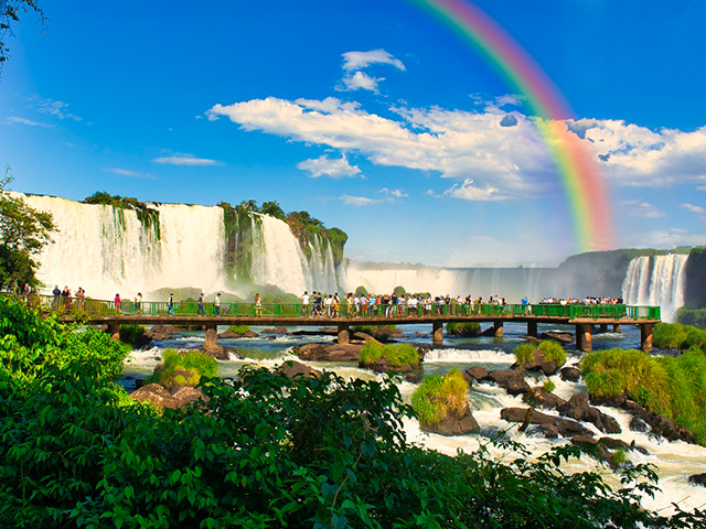 イグアスの滝／ブラジル（イメージ）