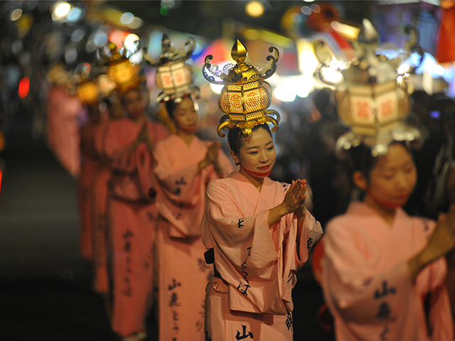 山鹿灯籠(やまがとうろう)まつり 旅行・ツアー