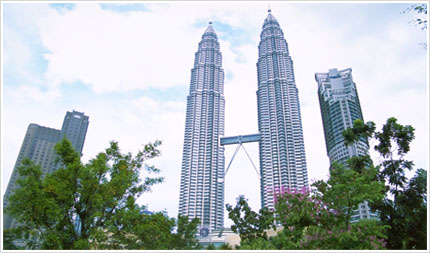 ペトロナスツインタワー ©ASEAN-Japan Centre（イメージ）