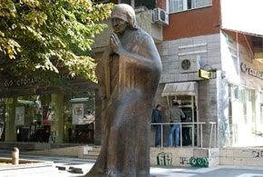 スコピエ・マザーテレサの像（イメージ）