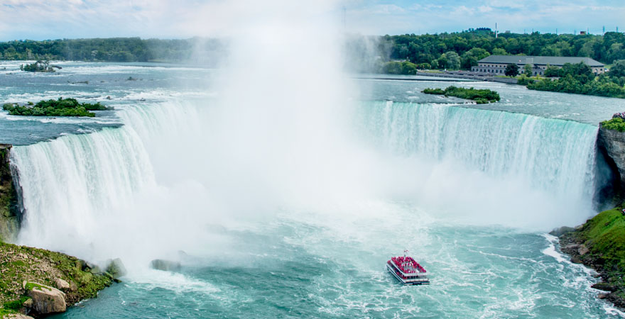 ナイアガラの滝／Ontario Tourism