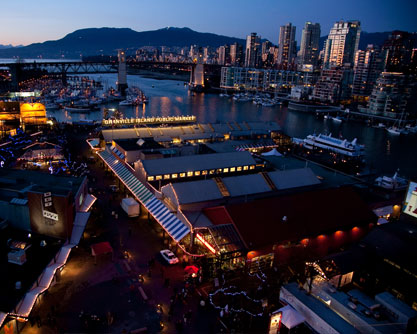 グランビルアイランド夜景 Tourism Vancouver