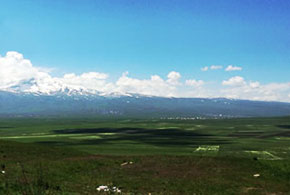 アルメニア アラガツ山(イメージ)