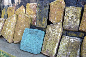 アルメニア 教会の十字架(イメージ)