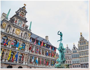 アントワープ市庁舎（イメージ）