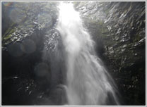 カバックの滝(イメージ)