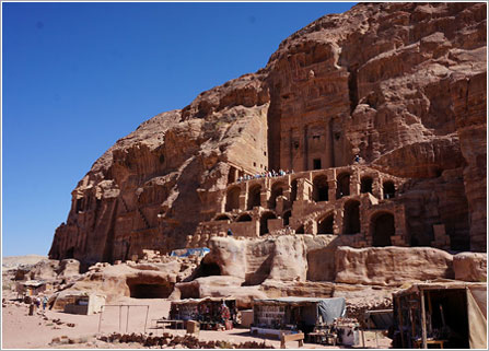 ペトラ遺跡の楽しみ方 ヨルダン旅行 ツアー 観光 クラブツーリズム