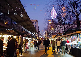 ブダペストのクリスマスマーケット（イメージ）