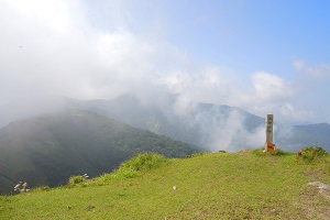 マトネ・真砂の峰の標識