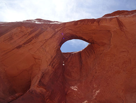 モニュメントバレー ハイキングのイメージ