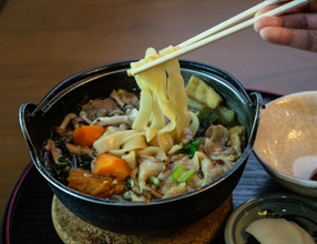 ���Ɛ����X�ō��u�ق��Ƃ��v���X�B���X��1�N��1�g���A���d���݂ň�C�ɍ���Ă��邻���B�������̐h���X��������Ƃ܂�����������ɁB�Ă͗₽���ق��Ƃ��u������v���l�C�ł�