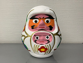 �����F�͎\��Ȃ̖L����A�q����܂̃��j�[�N�ȃq�Q�͗��g�o�����F��B��400�N�̗��j������A���݁u���|�H�[�����Ȃ�v��2��ځE�V���x�삳��̂ݐ��삵�Ă��܂�