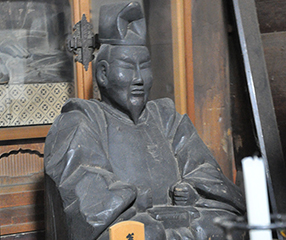 ��ˍ������̖{���Ɉ��u����Ă���ؑ��E�ؒߑ喾�_���B�Â����獂�R�̑�H�ɐ��߂��Ă��܂���