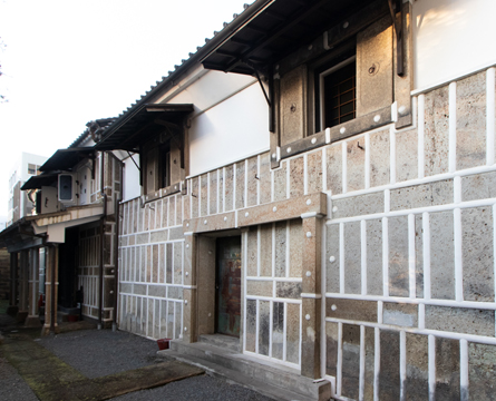 ���Ƃ͍]�ˎ��ォ��ݖ�������엿�̔����c��ł��������B�ωΐ��ɗD�ꂽ��J�Β���i�O�ǈꕔ�j�̎剮��3���̑����c��A���w���\�ł�