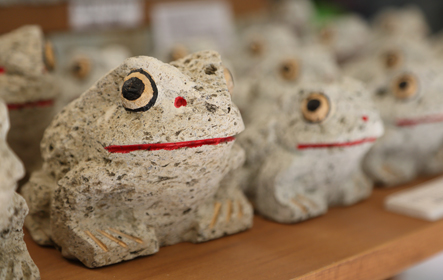 �J�G�����ۂ������|�i�u�����J�G���v�B�Â����猺�֐�ɏ����A�A�����l���o�}���Ă��܂����B���{��Y�̍\���������̂ЂƂł�����܂�