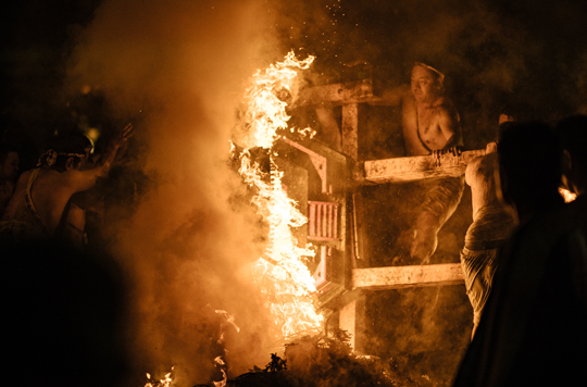 �Ղ�Q���ڂ́u���΂��`�v�ŁA�����΂ɓ������܂���`�̗l�q�B�\�o�̃L���R�Ղ�̒��ł��A����قǍr���ۂ��Ղ�͂���܂���