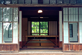 和館部は呉鎮守府司令長官とその家族の住居として使われていました